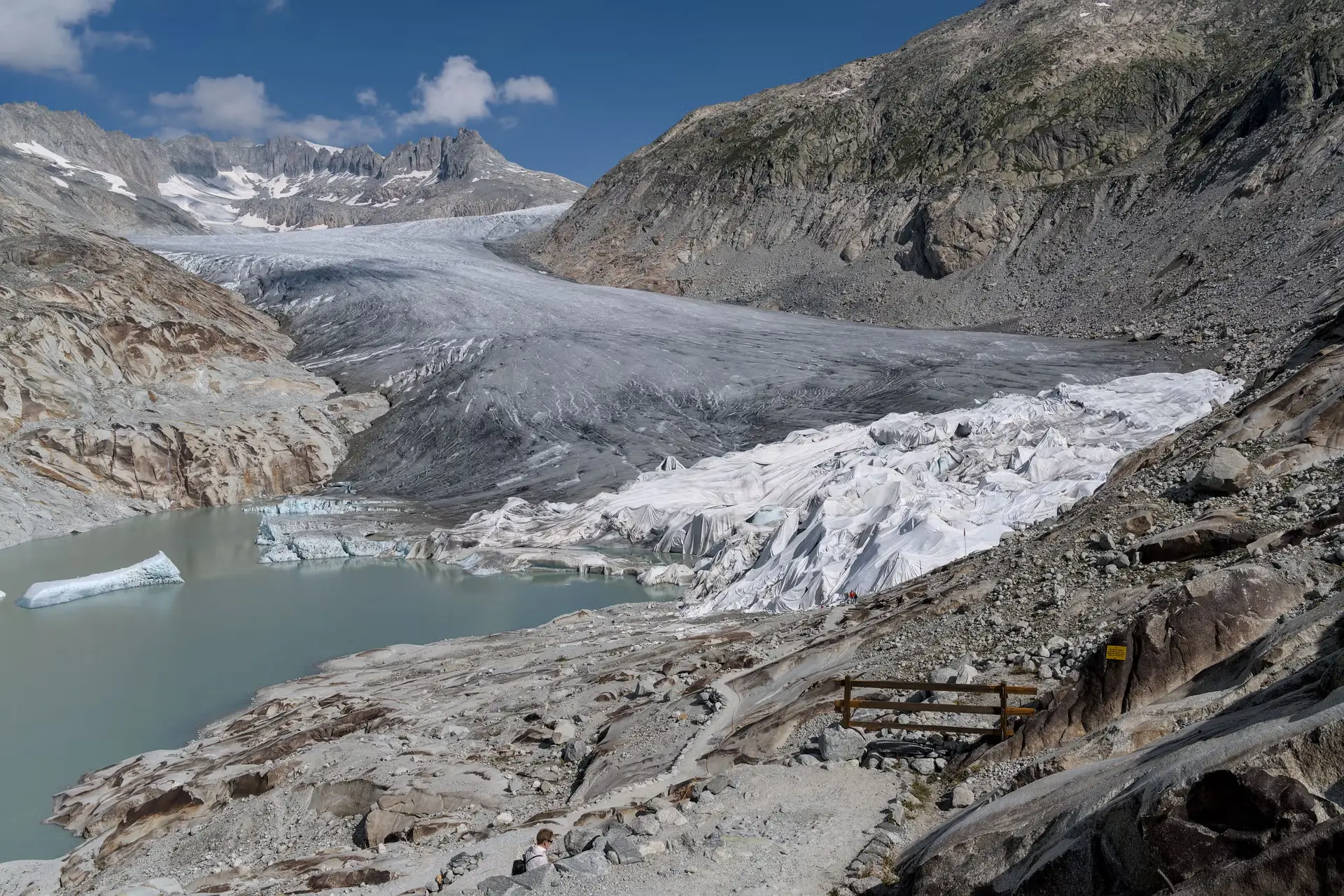 Boutique Huts on Melting Ice: The Cost of Swiss Alpine Comfort