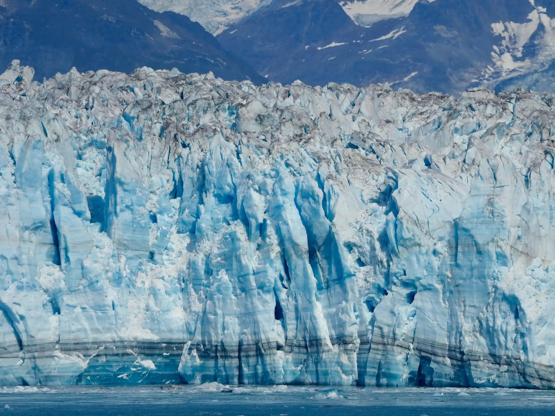Alaska’s tundra is thickening into a greener, stranger landscape