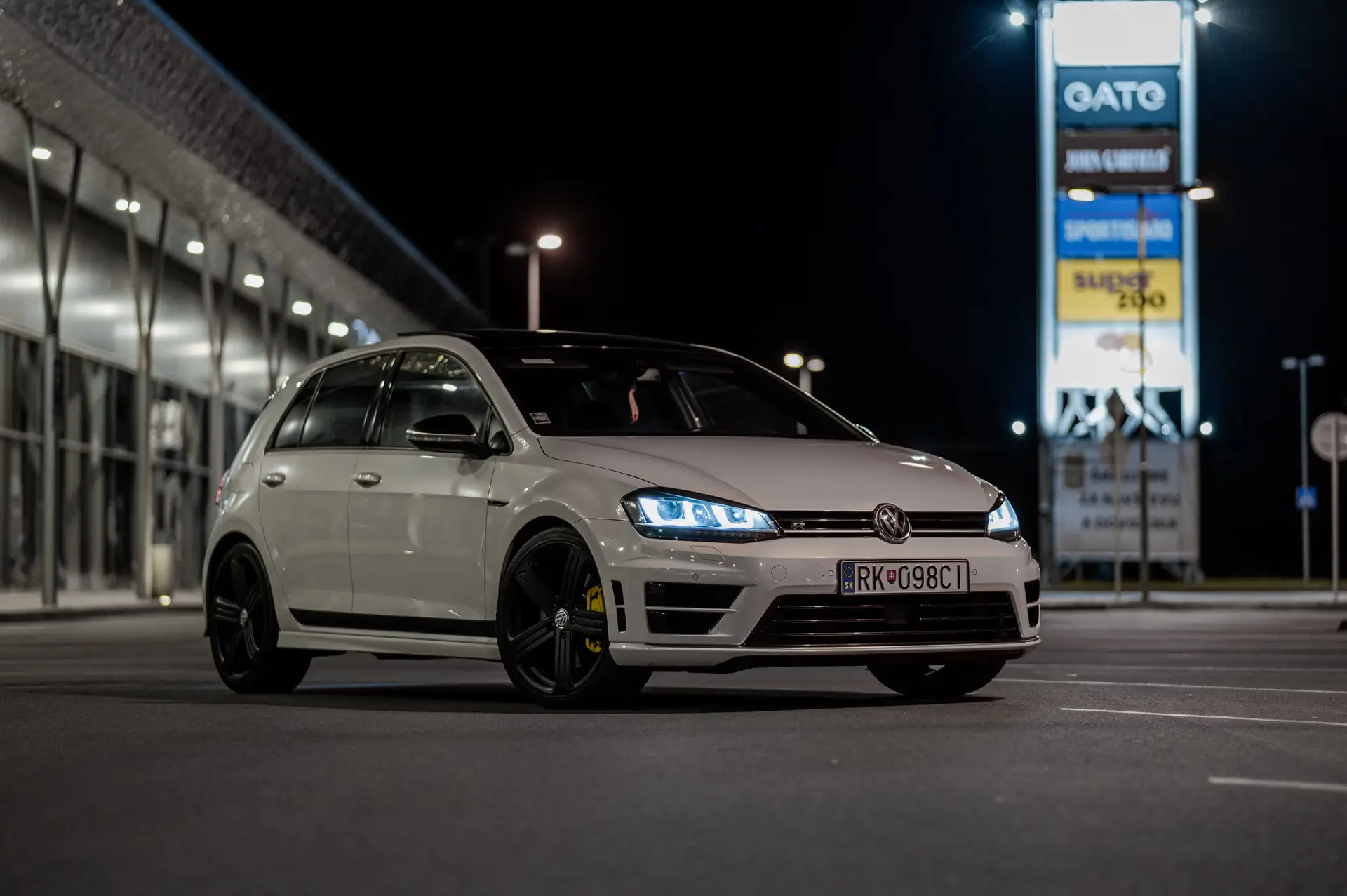 Volkswagen’s Green Paradox: High Electric Sales, Withered Profits