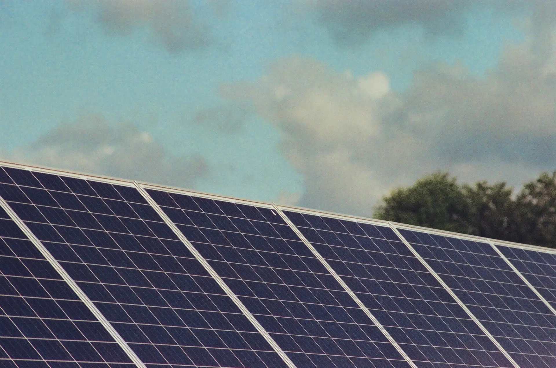 The Subsidized Autonomy: Why Switzerland is Hoarding Solar Power