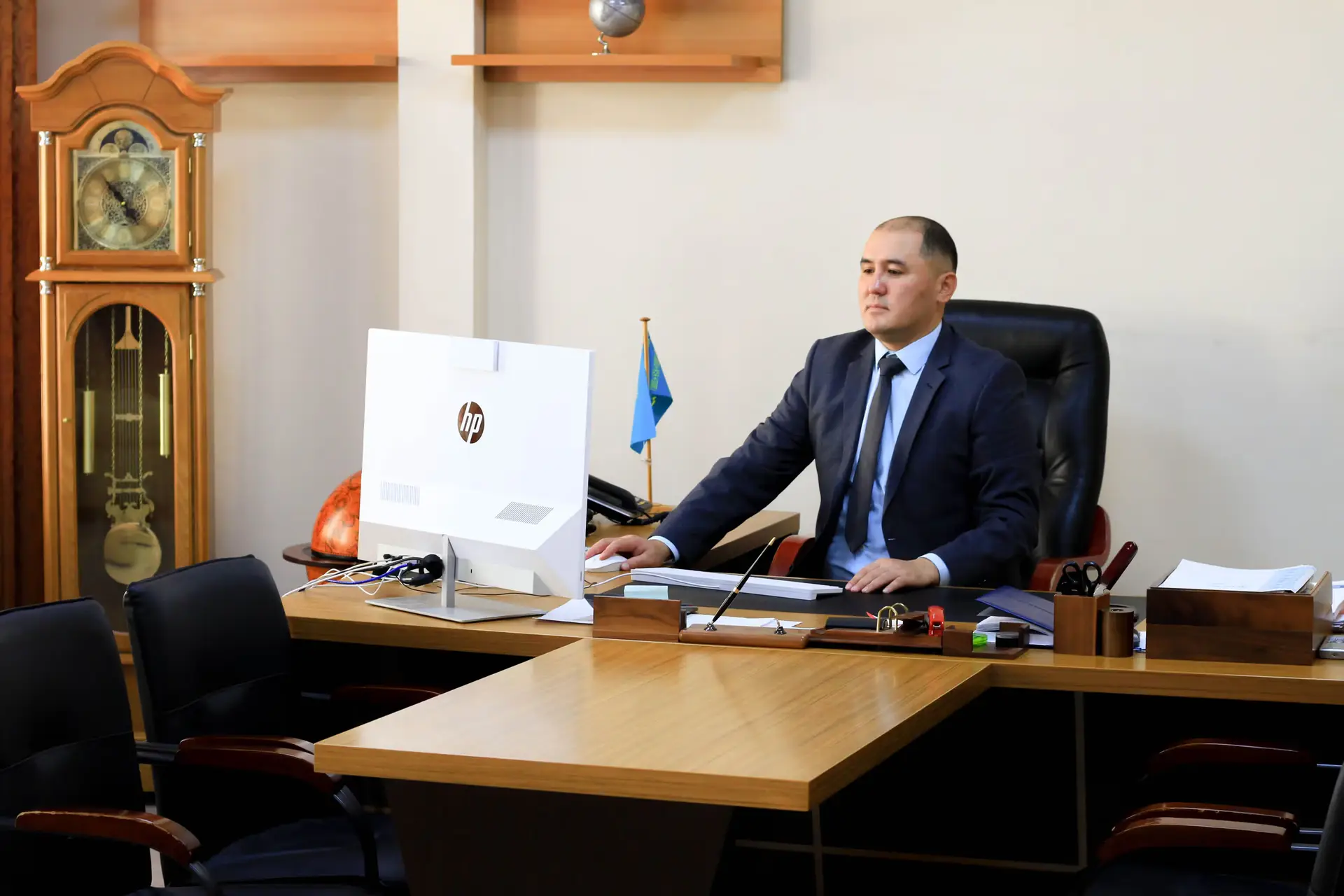 Eternal Friendship and Hard Cash: The New Baku-Tashkent Axis