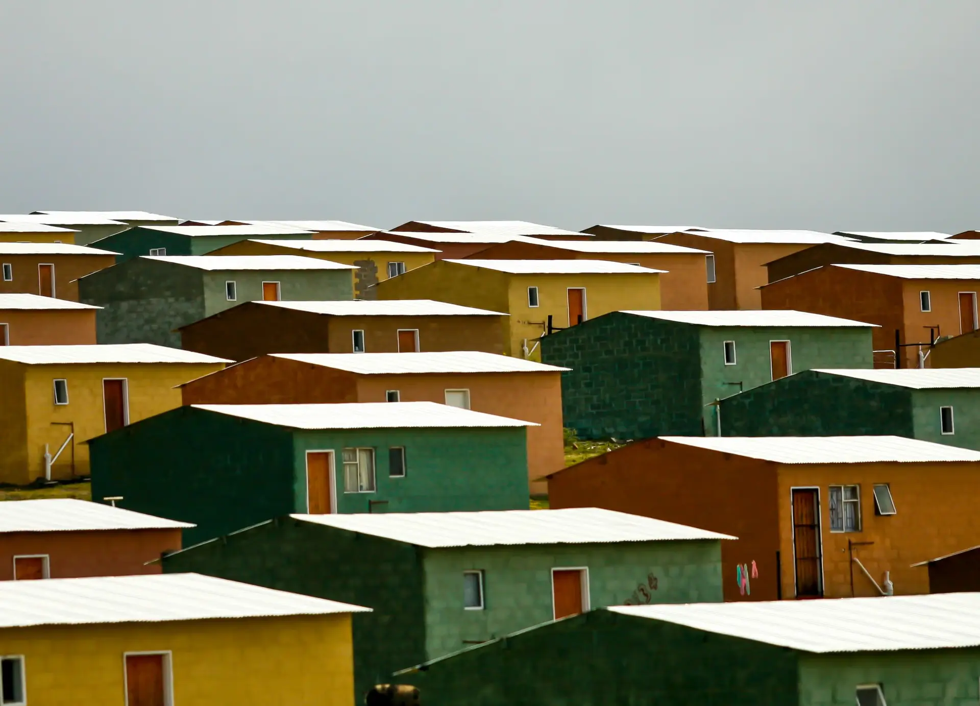 The Great Retreat: Spain’s Youth Flee the City for Rural Survival